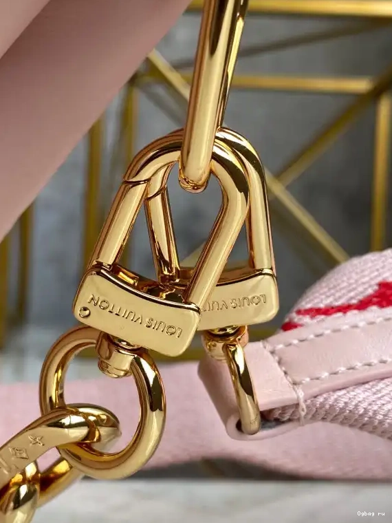 EDITION LIMITED -COUSSIN LOUIS PM VUITTON 0419